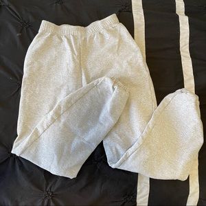 grey cuff sweatpants